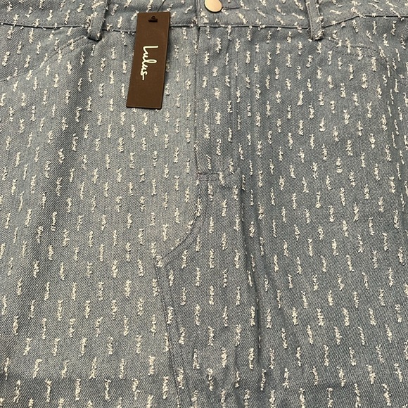 Light Wash Denim Textured Raw Hem Midi Skirt/NWT/L - Picture 7 of 16